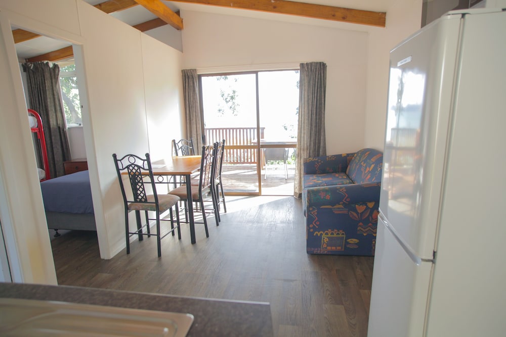 Sea View Cabin photo 2