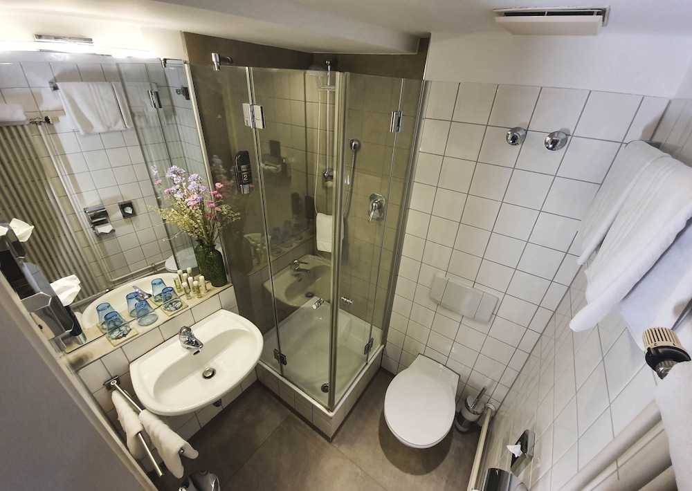 Doppelzimmer - Photo 4