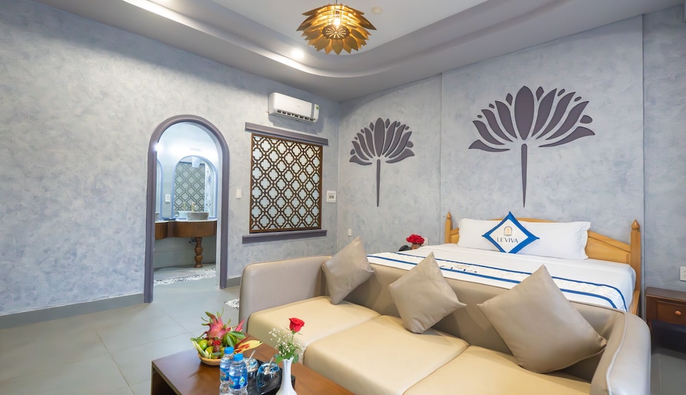 Premium Room, Pool View - Photo 4