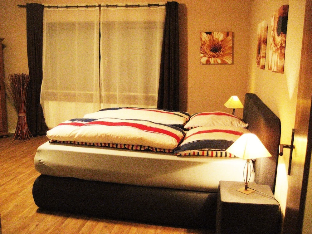 Basic Double Room