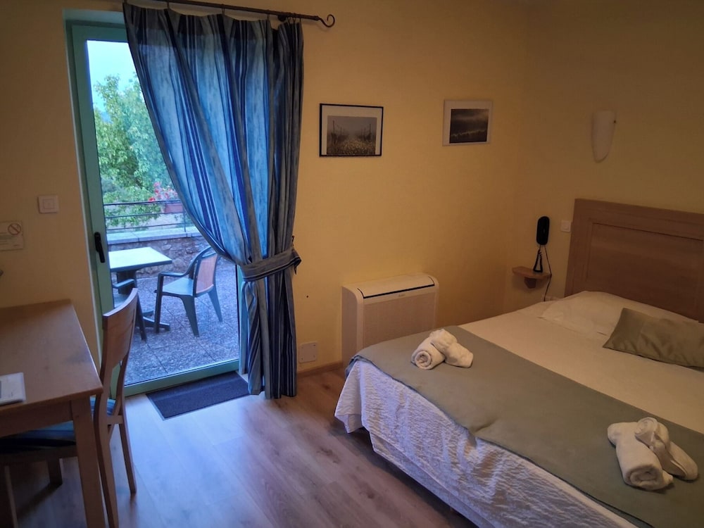 Comfort Room photo 1