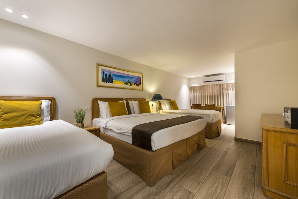 Quadruple Room photo 1