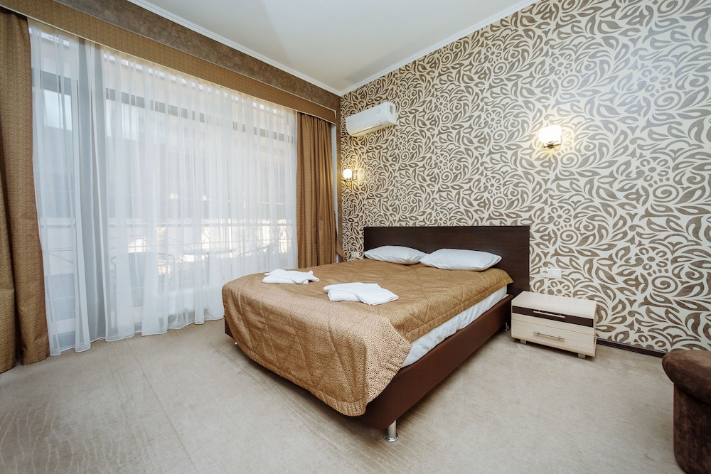 Standard Double Or Twin Room photo 2