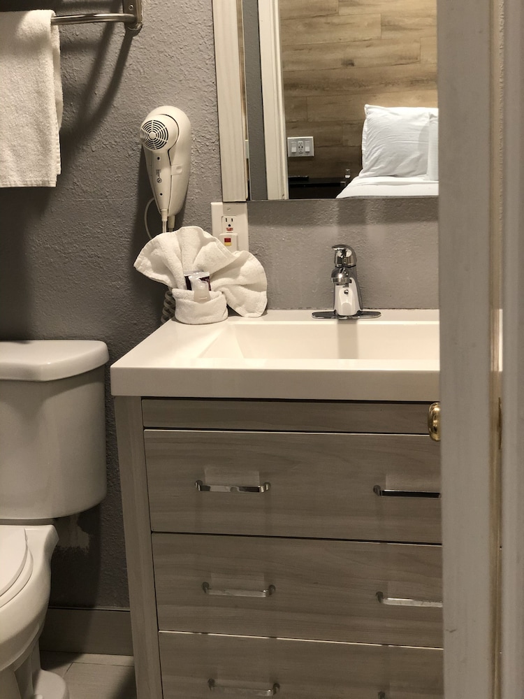 Deluxe Double Suite - Photo 5