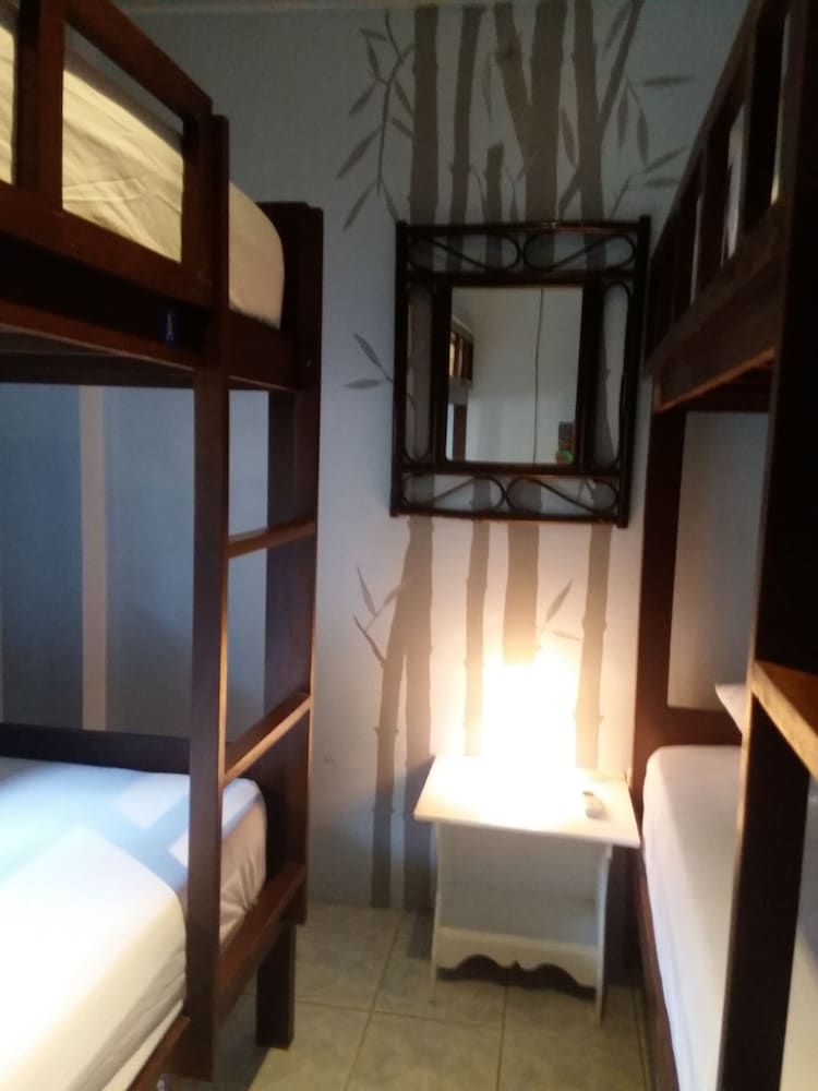 Room 1 | 4-pax Dormitory Shared Room photo 2