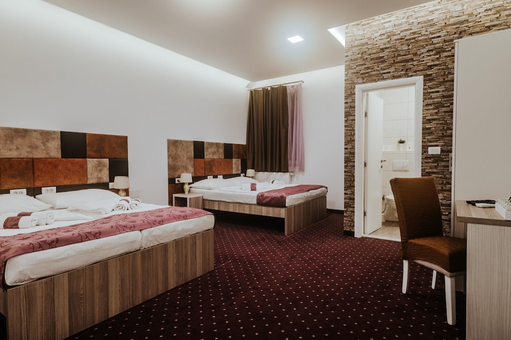 Superior Quadruple Room