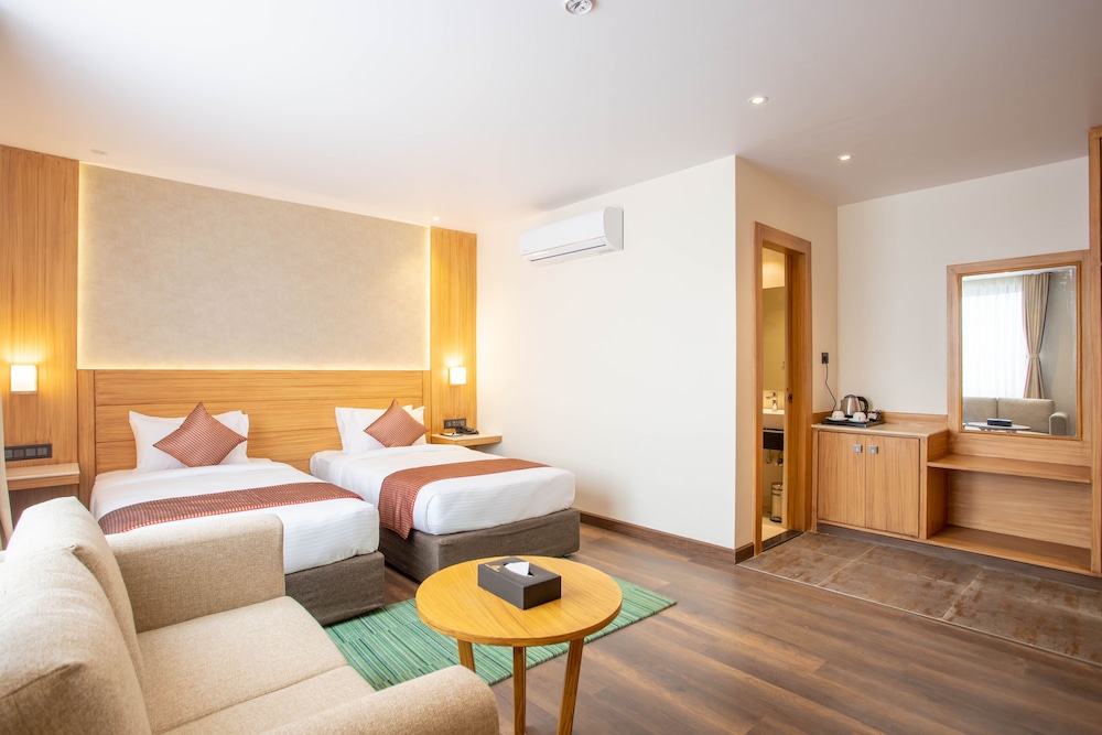 Deluxe Room - Photo 1