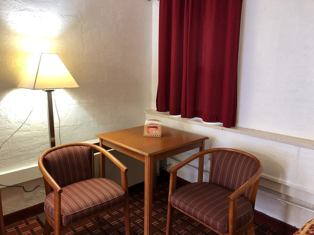 Standard Room, 2 Double Beds photo 2