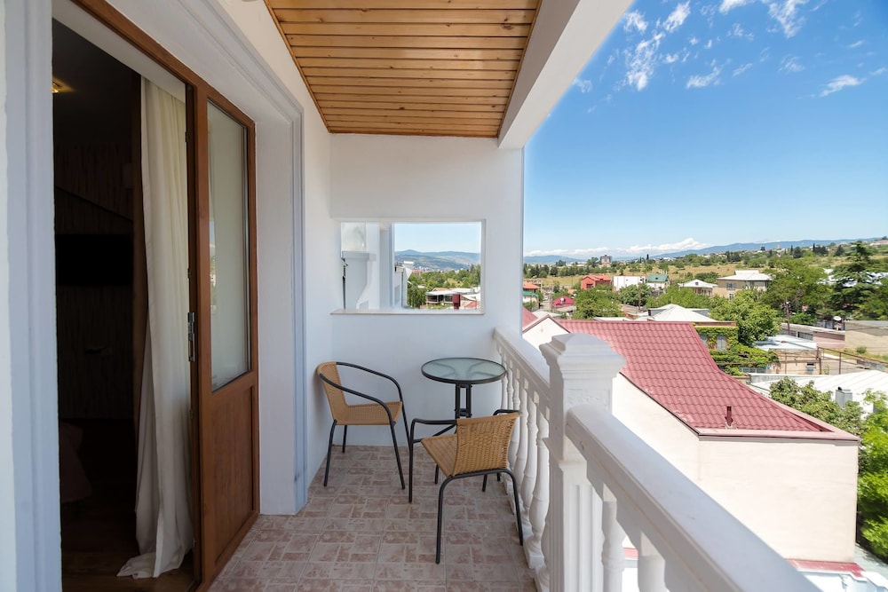 Classic Double Room, 1 Queen Bed with Sofa bed, City View photo 3