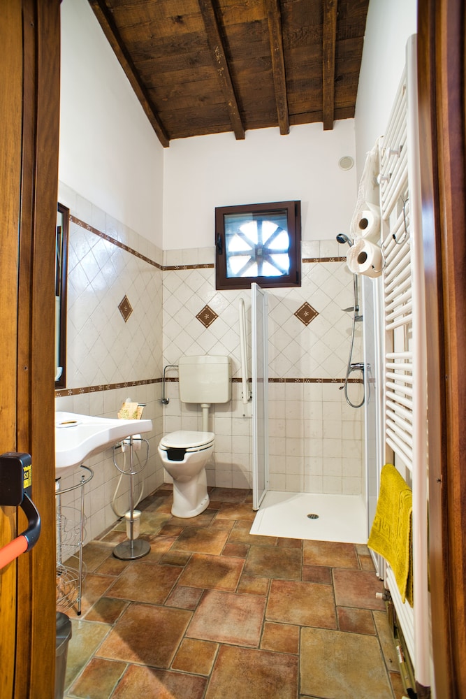 Triple Room, Accessible photo 2