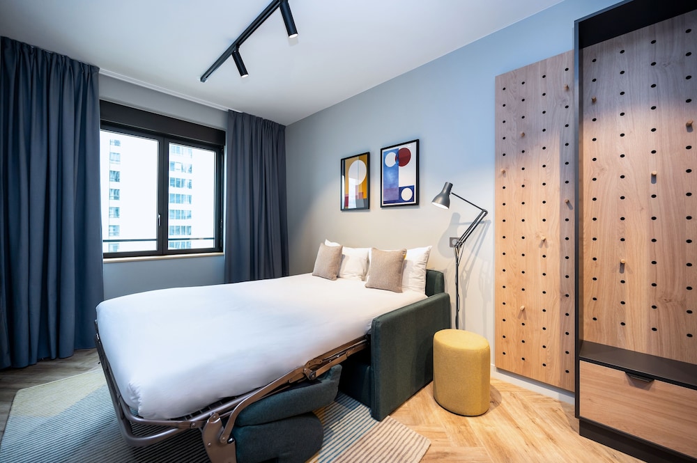 One Bedroom Apartment - Photo 4