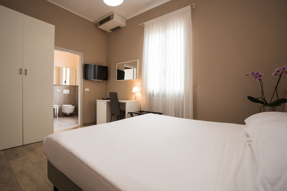 Comfort Double Room Single Use photo 3