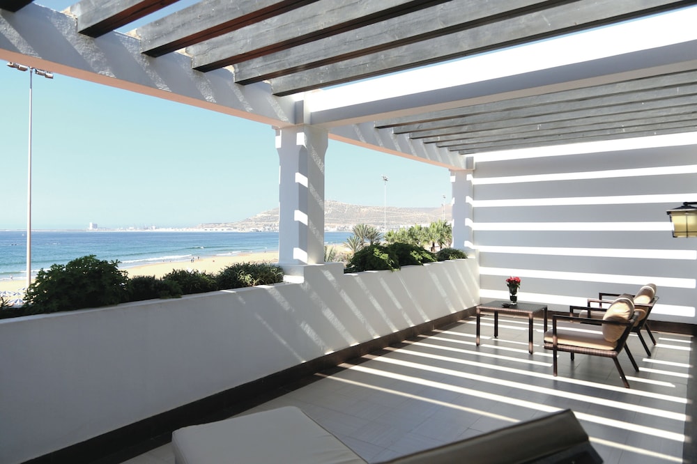 Suite, Balcony, Sea View - Photo 5