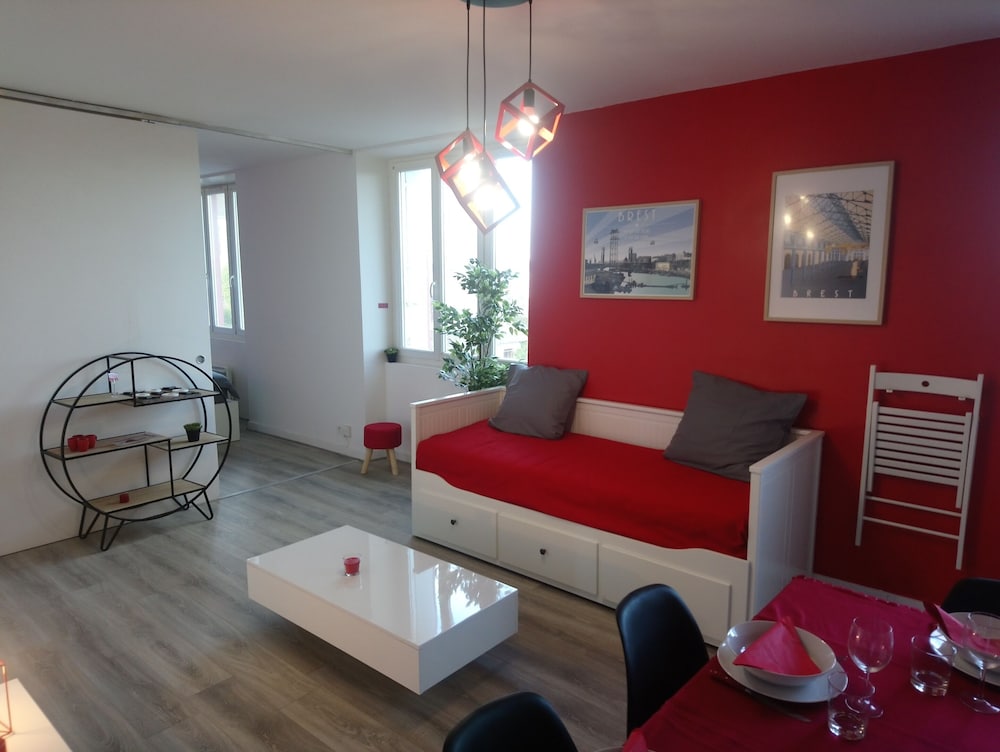 Apartment, Private Bathroom, Harbor View - Photo 2