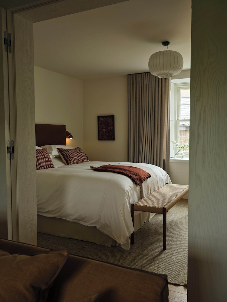 Superior Suite, Garden View