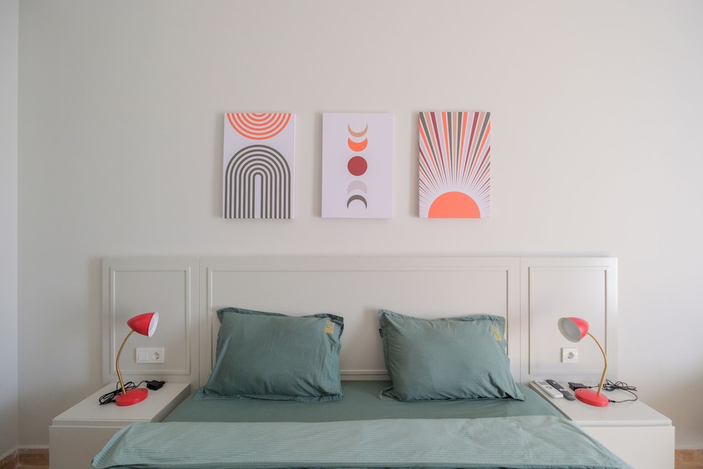 Standard Double Room - Photo 17