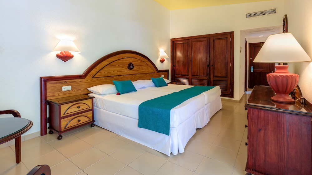 Standard Room - Photo 5