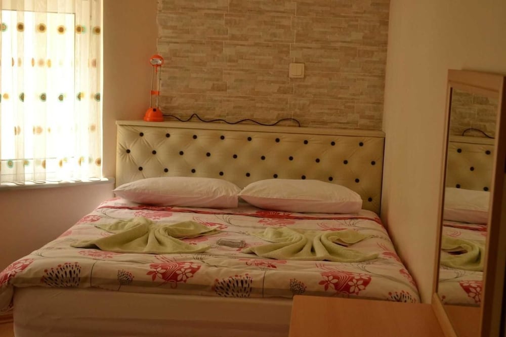 Standard Double Room photo 3
