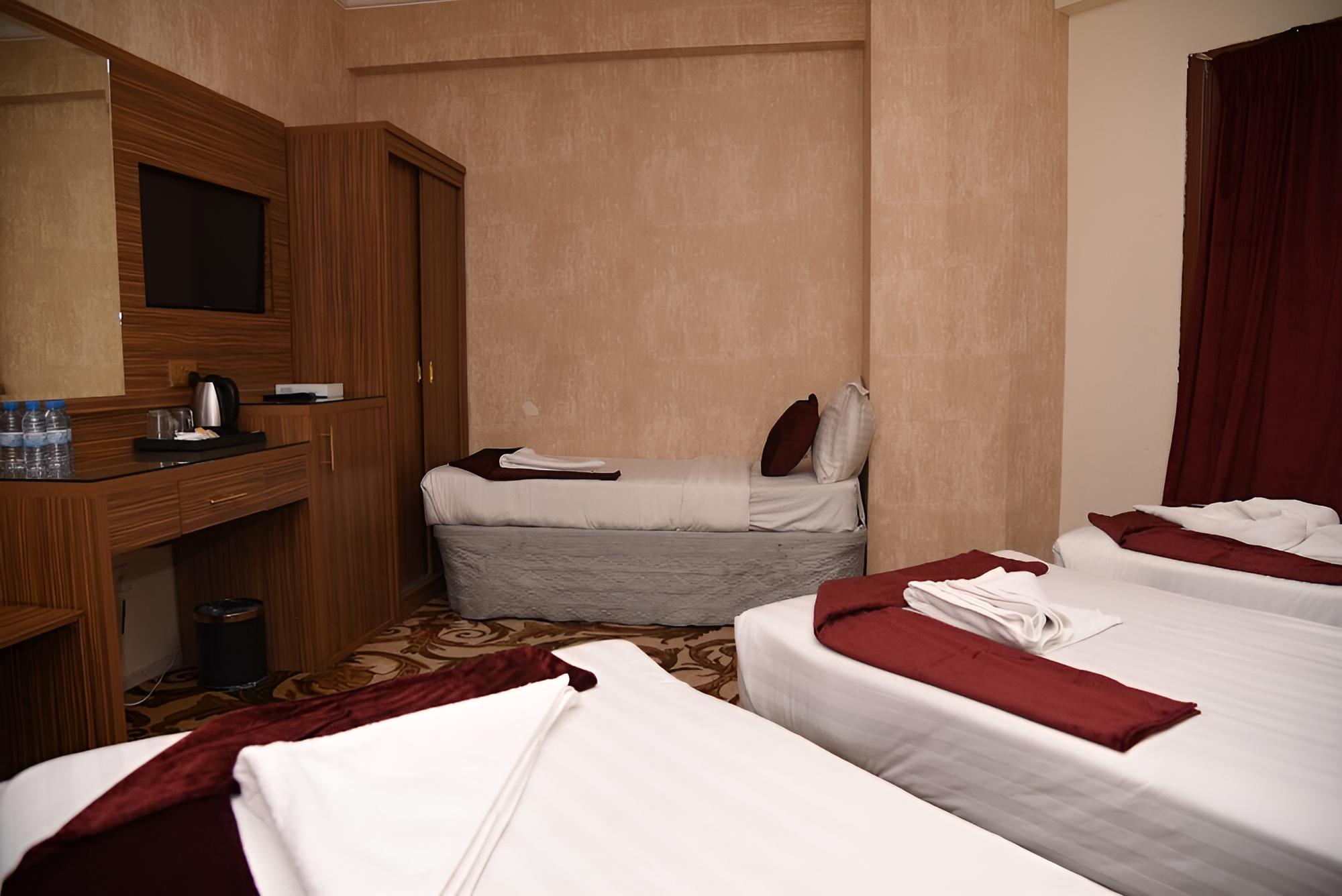 Quadruple Room photo 3