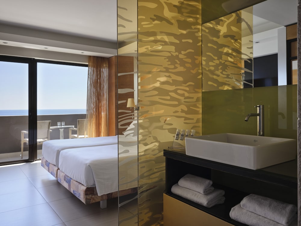 Premium Double Room, Sea View photo 3