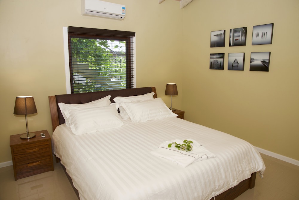 Signature Cottage, 2 Bedrooms, Kitchen, Panoramic View photo 1