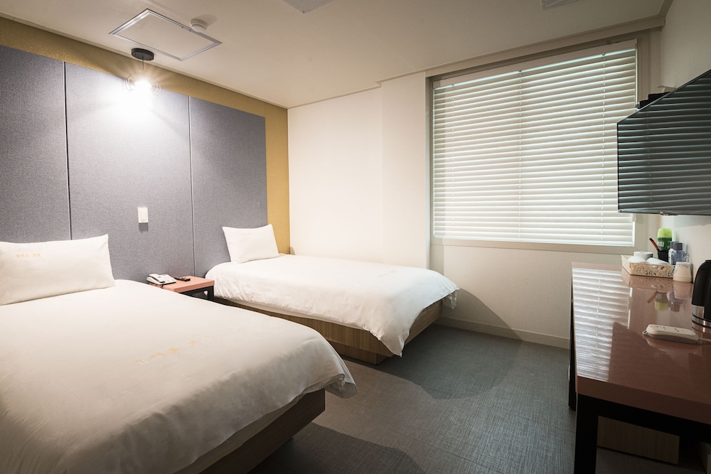 Twin Room photo 1