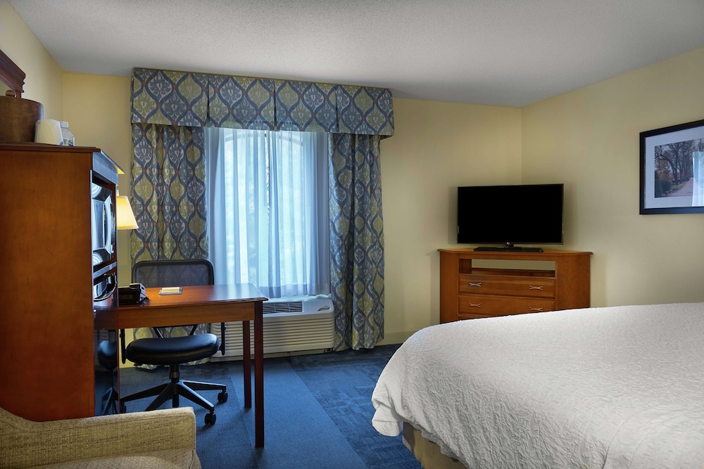 Room, 1 King Bed, Accessible, Non Smoking - Photo 2