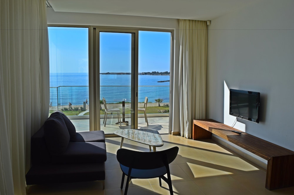 Executive Suite, 1 Bedroom, Balcony, Sea View