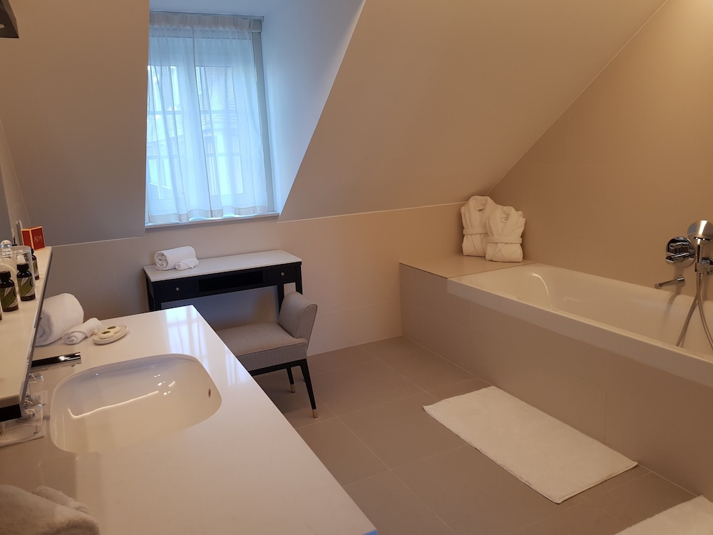 Junior Suite, Park View, Tower photo 3