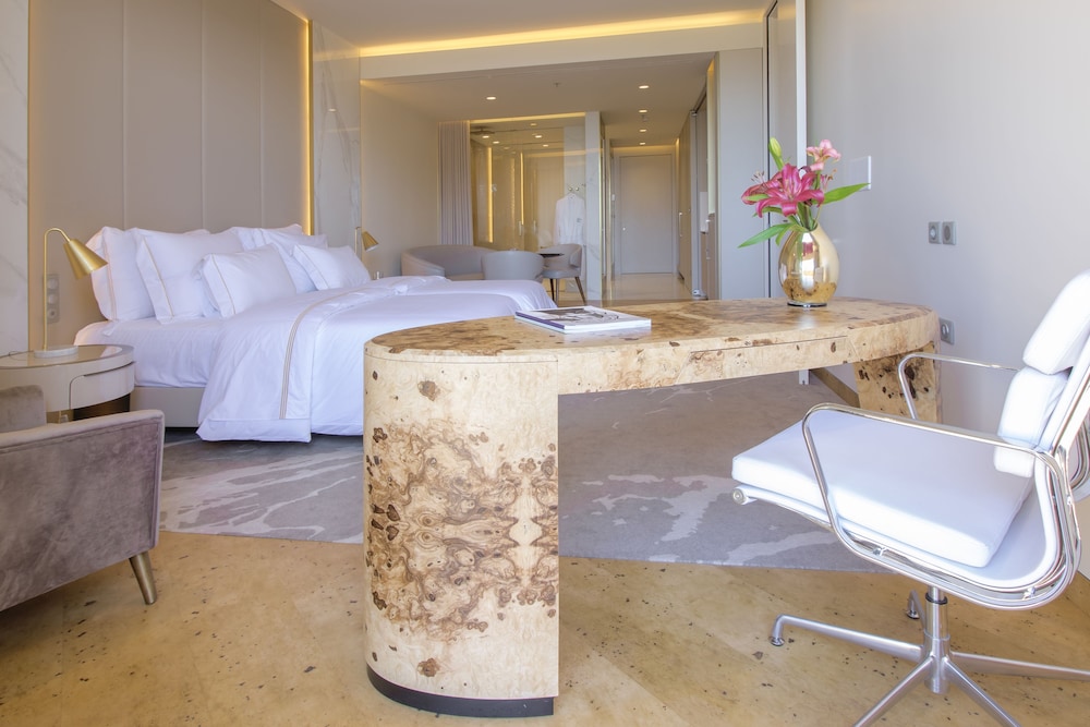 Superior Ocean Room - Photo 1