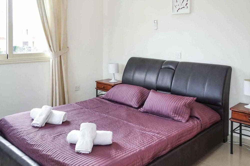 Villa photo 2