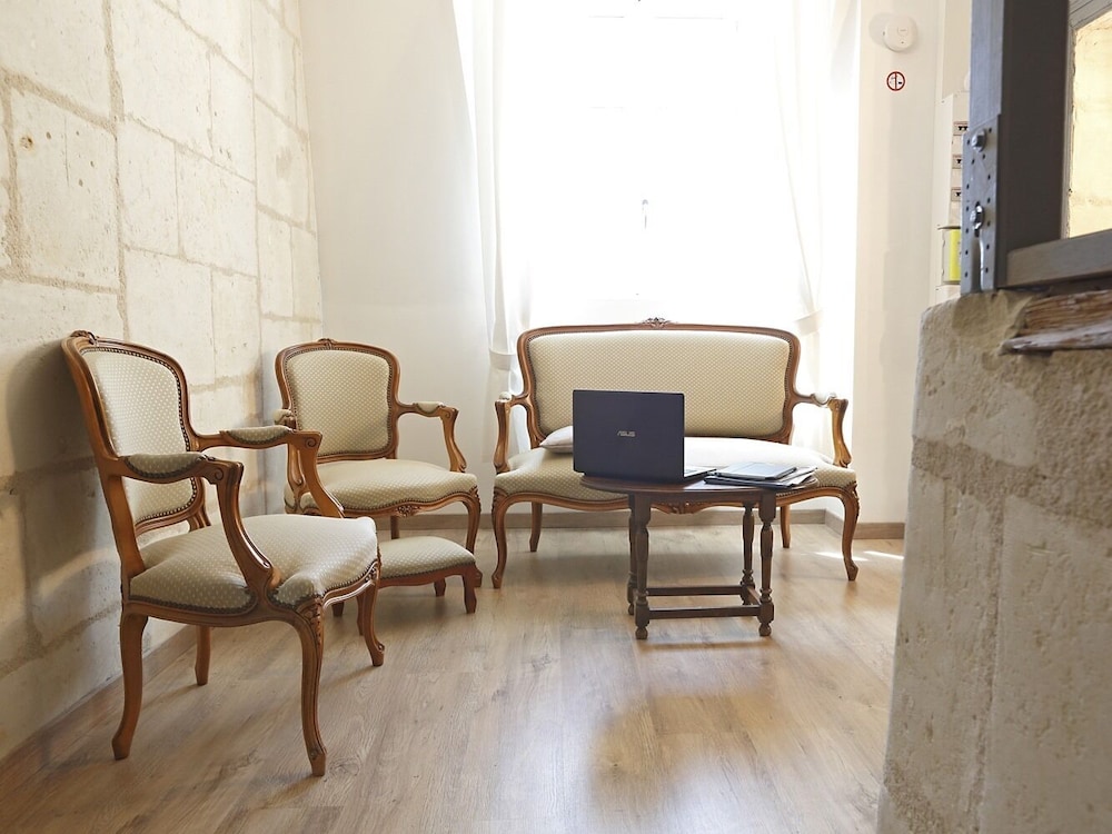 Comfort Apartment, Private Bathroom, City View (CHENONCEAU) photo 3