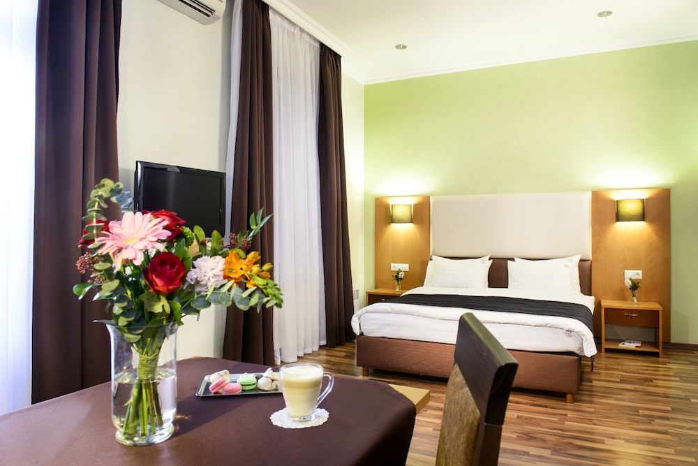 Studio Double Apartment