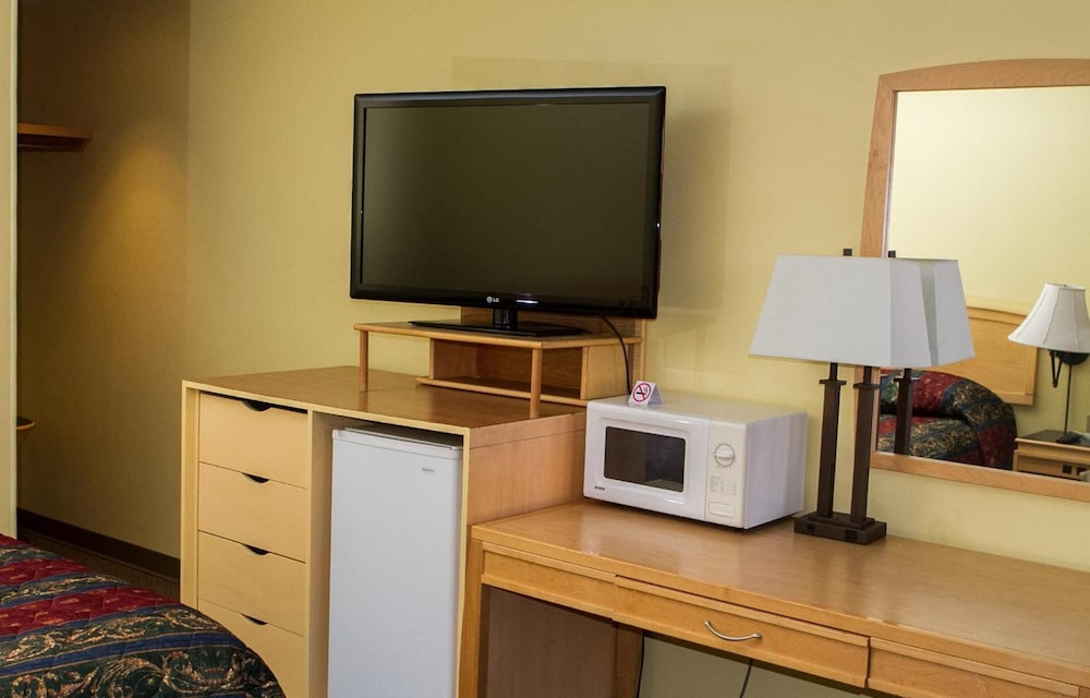 Standard Room, 2 Double Beds photo 1