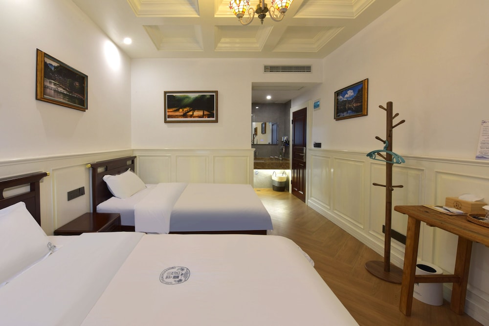 Superior Double or Twin Room, Garden View photo 3
