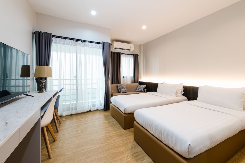 Deluxe Twin Room, 2 Twin Beds photo 1