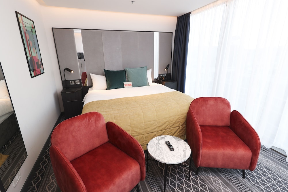 Executive King Room - Photo 4