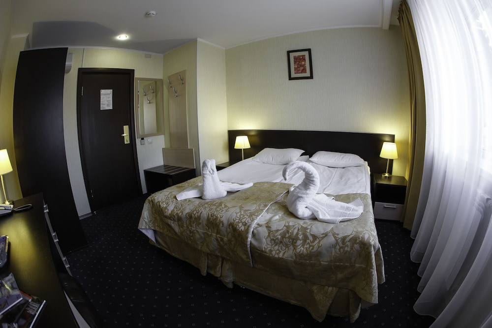 Junior Room