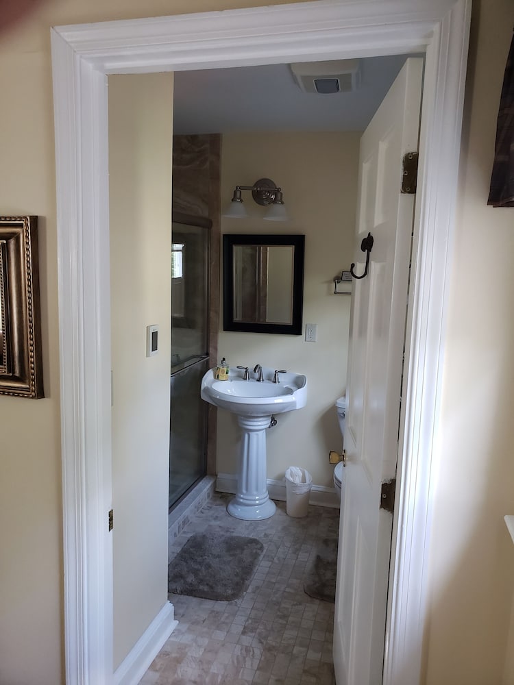 The Tidewater Room photo 2
