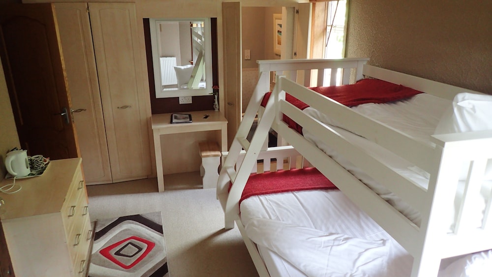Standard Double or Twin Room photo 1