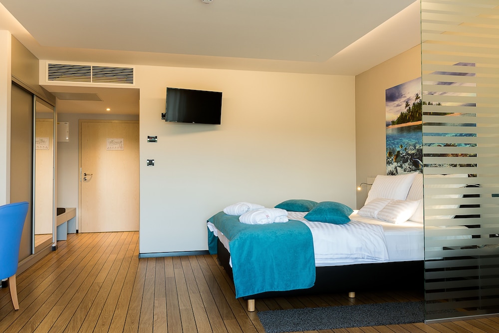 Spa Premium Room - Photo 13