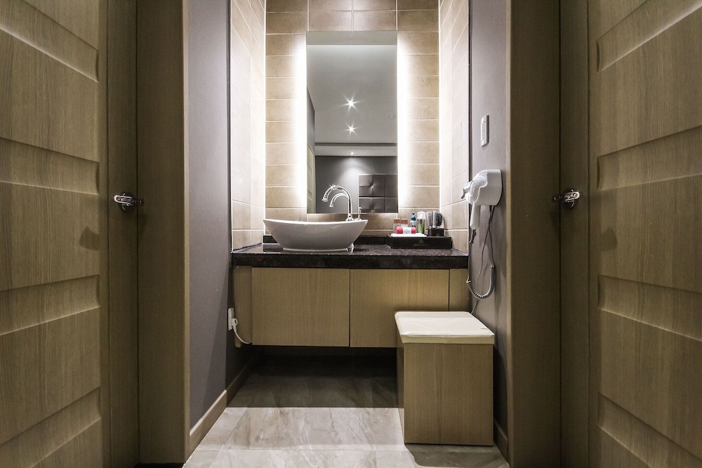 Suite, Non Smoking - Photo 5