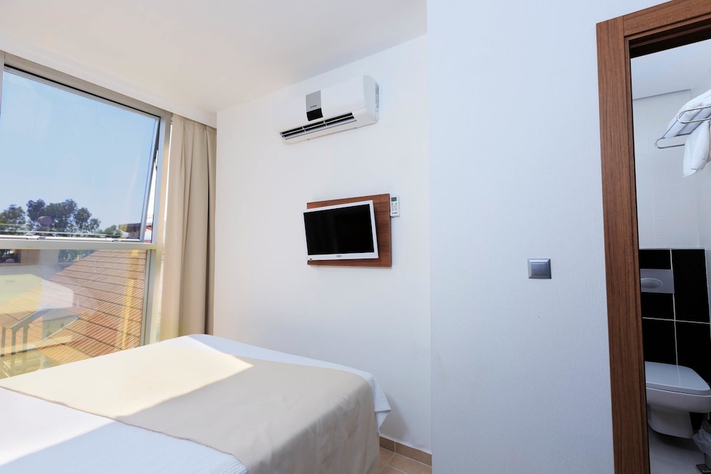 Standard Single Room photo 3