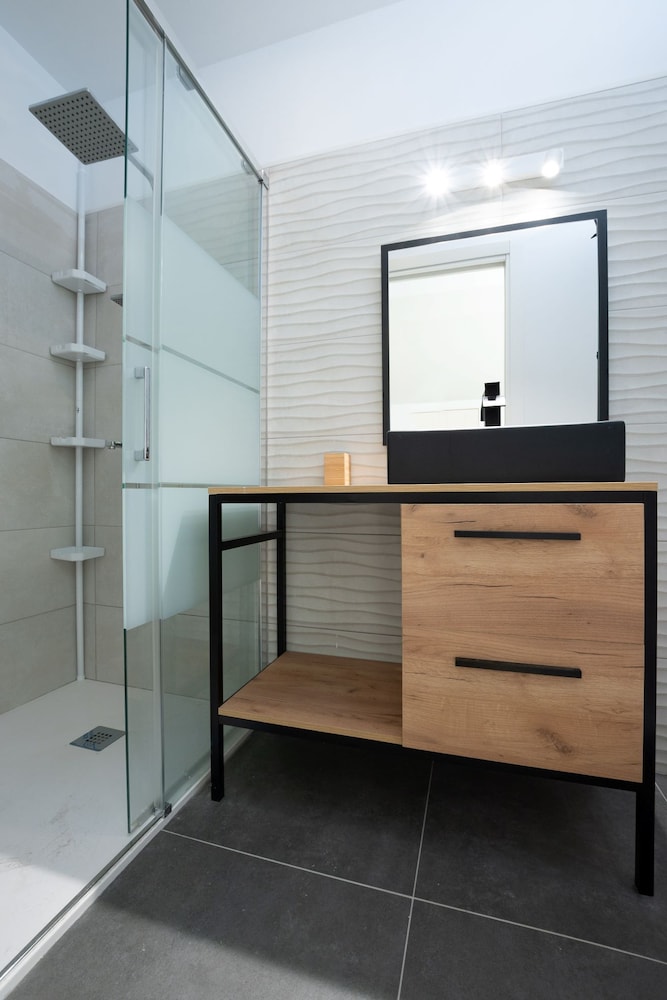 Double Room, 1 Double Bed, Private Bathroom photo 2