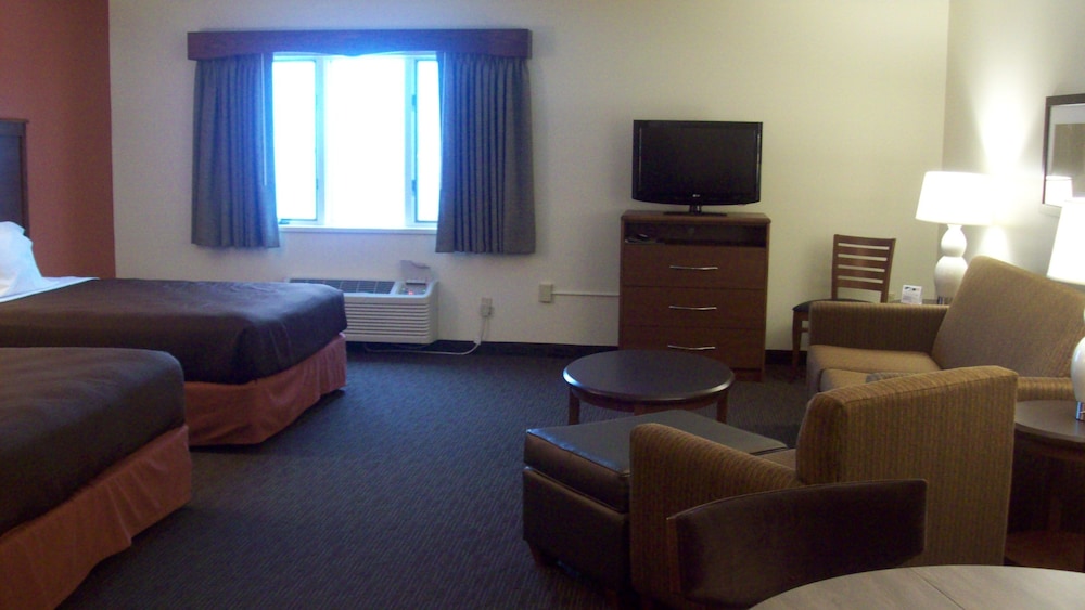 Room, 2 Queen Beds, Non Smoking, Lake View - Photo 3