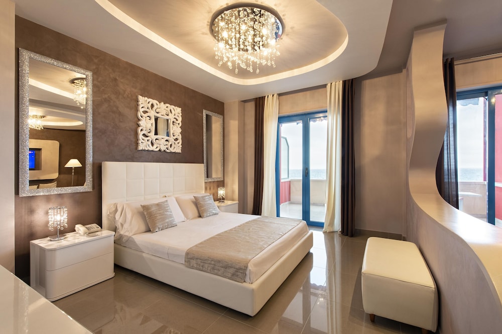 Exclusive Suite