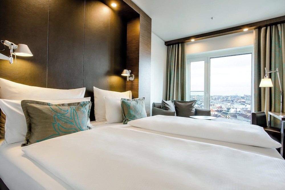 Room (THE ONE with a view)