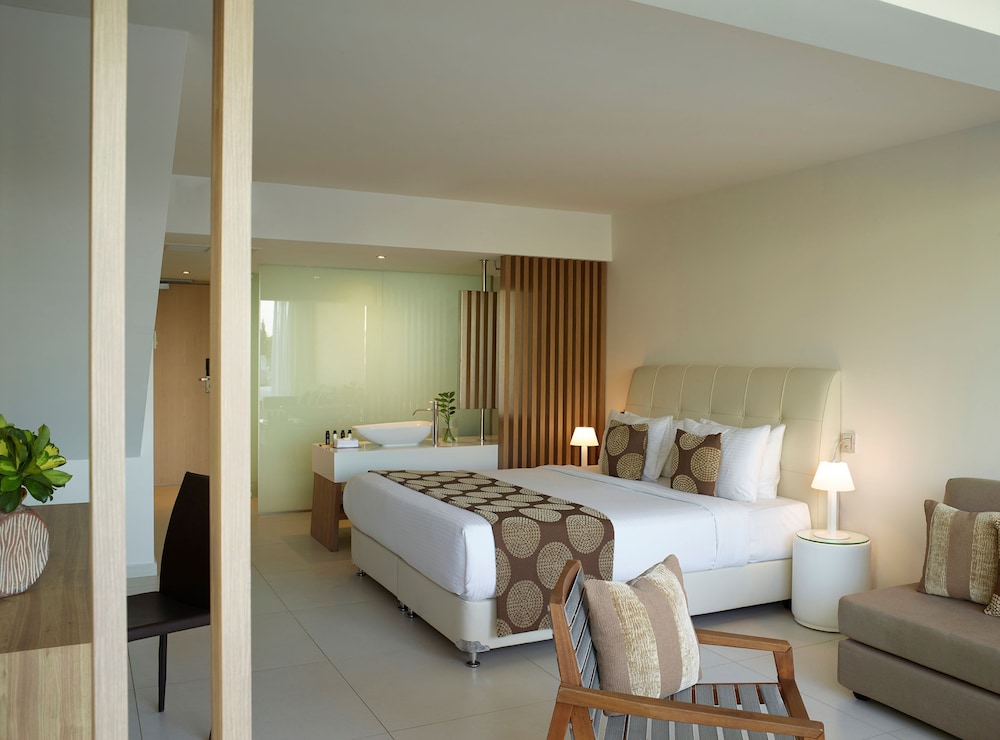 Double Room, Garden View (Premium Swim Up)