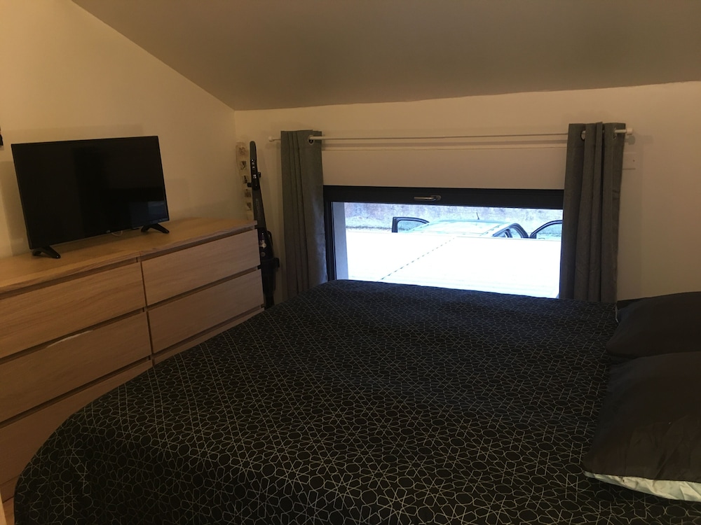 Club Apartment, Hot Tub
