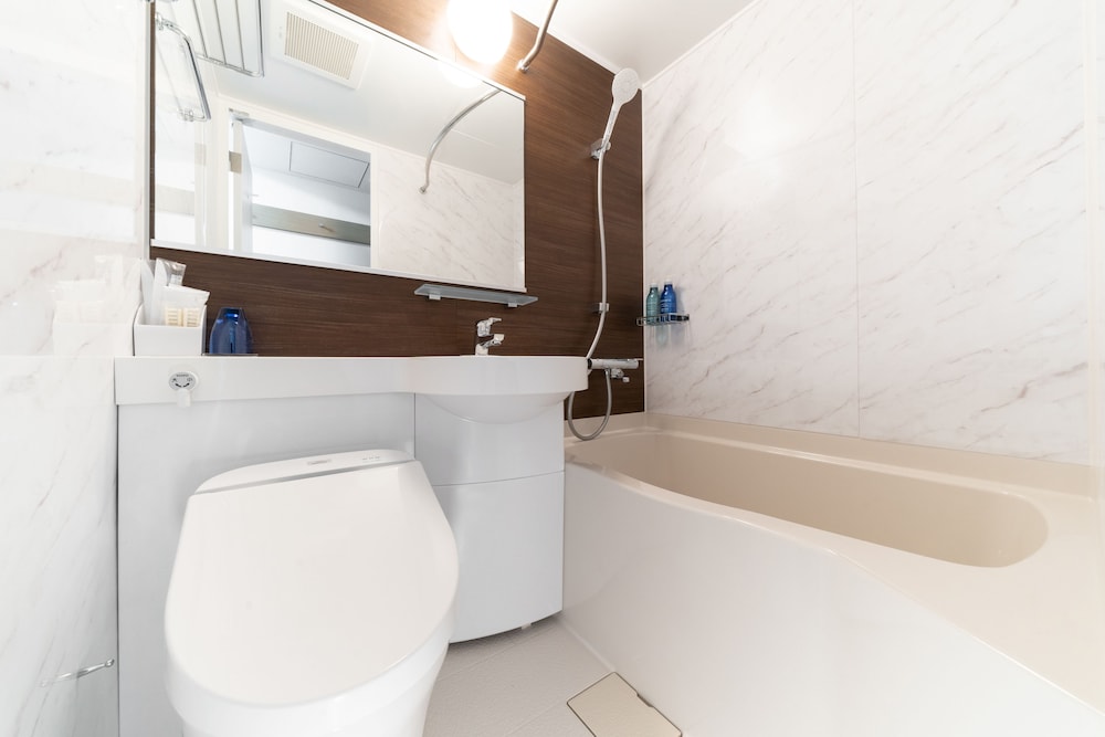 [Non-Smoking] Triple Room photo 2